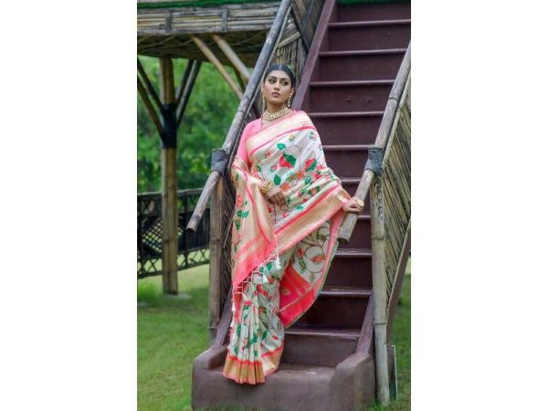 Aastha Fashion Women s White Banarasi Silk Meenakari Zari Woven Saree with Blouse Hot on Sale