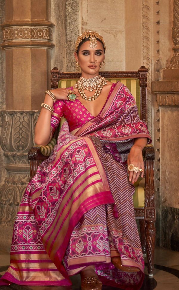 Magenta Banarasi Weaving, Ultra Aqua Finish, Zari Work Banarasi Silk Saree - Rath Kunti Supply