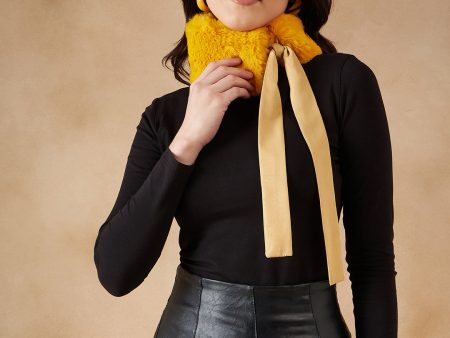 InWeave Women s Yellow Fur Neckpiece For Sale