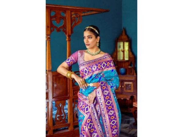 Aastha Fashion Women s Turquoise Paithani Silk Meenakari Zari Woven Saree with Blouse Hot on Sale