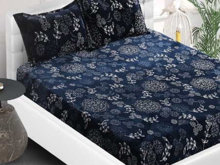 Stylespace by Isha Navy Blue & White Floral Velvet 300 TC Fitted King Bedsheet Set Supply